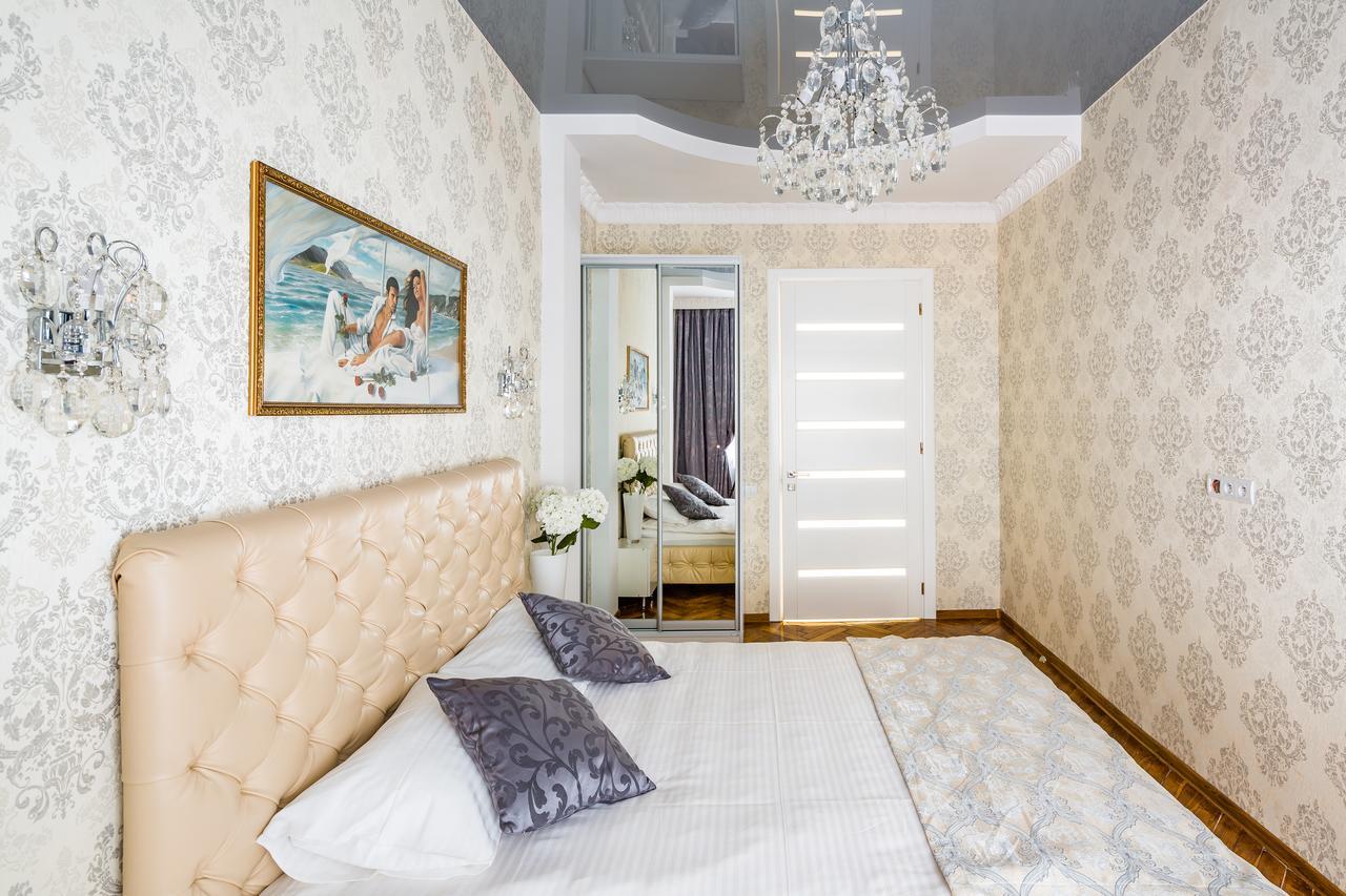 Designer Apartment Зі Світлом! Львов Экстерьер фото